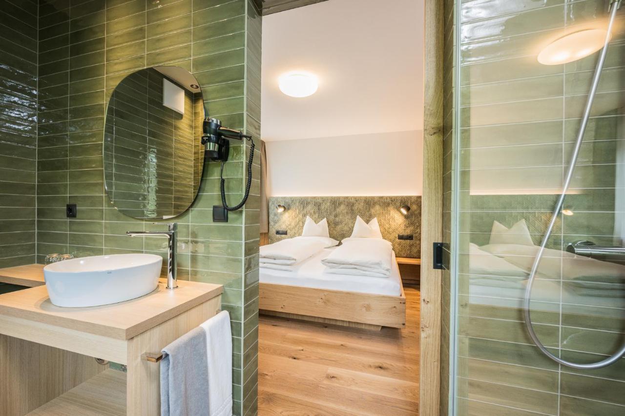 Gasthof Albergo Dolomiten Braies  Exteriér fotografie