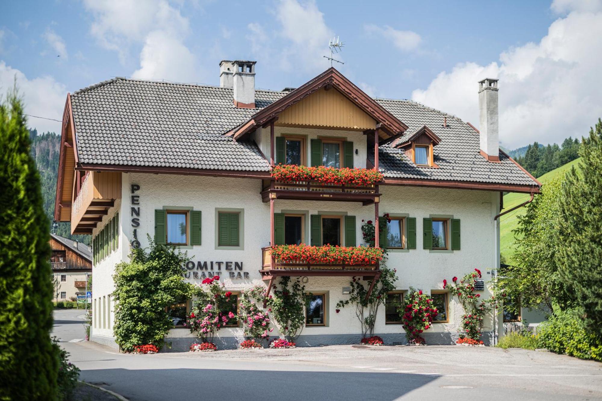 Gasthof Albergo Dolomiten Braies  Exteriér fotografie