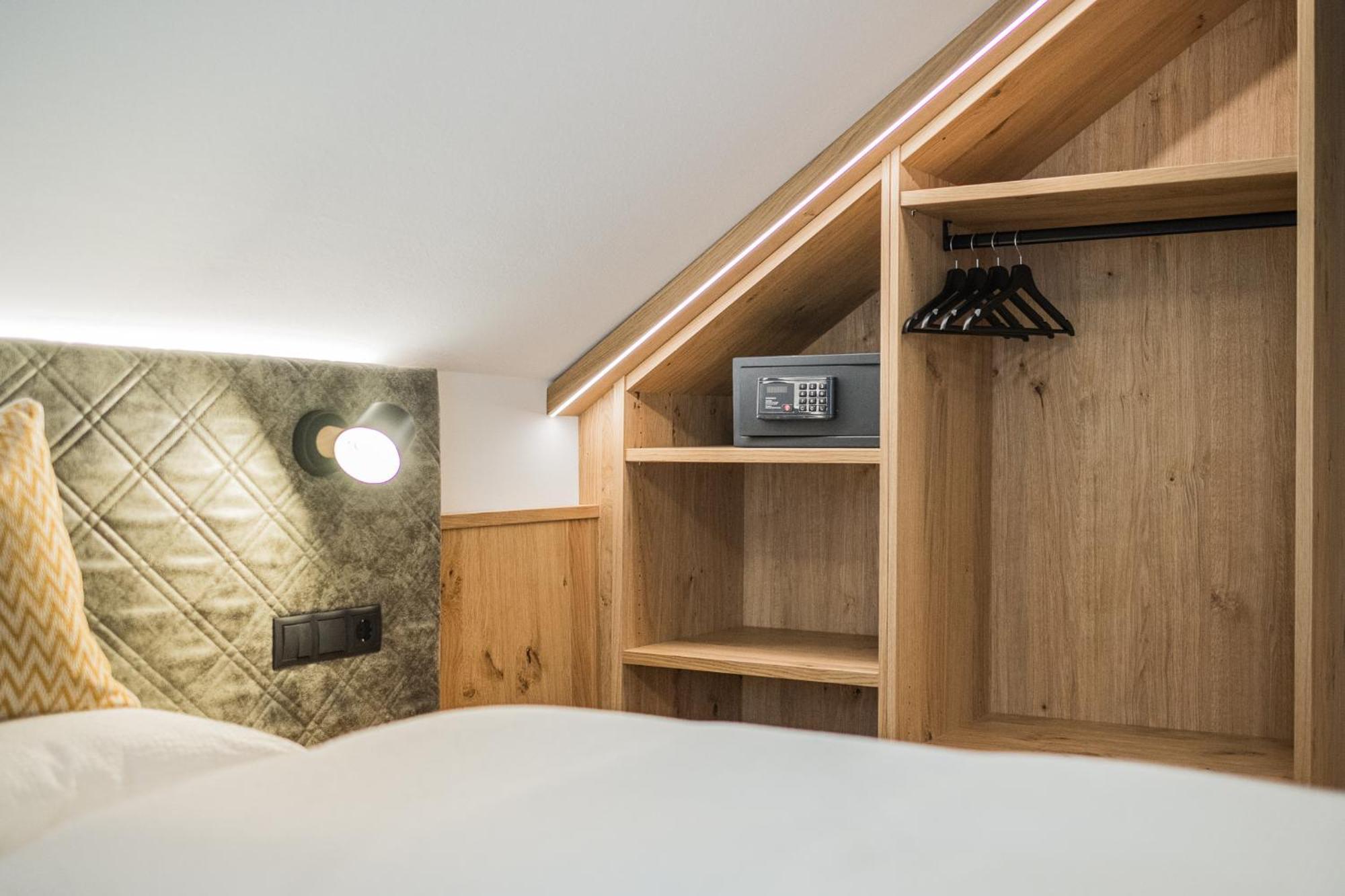 Gasthof Albergo Dolomiten Braies  Exteriér fotografie