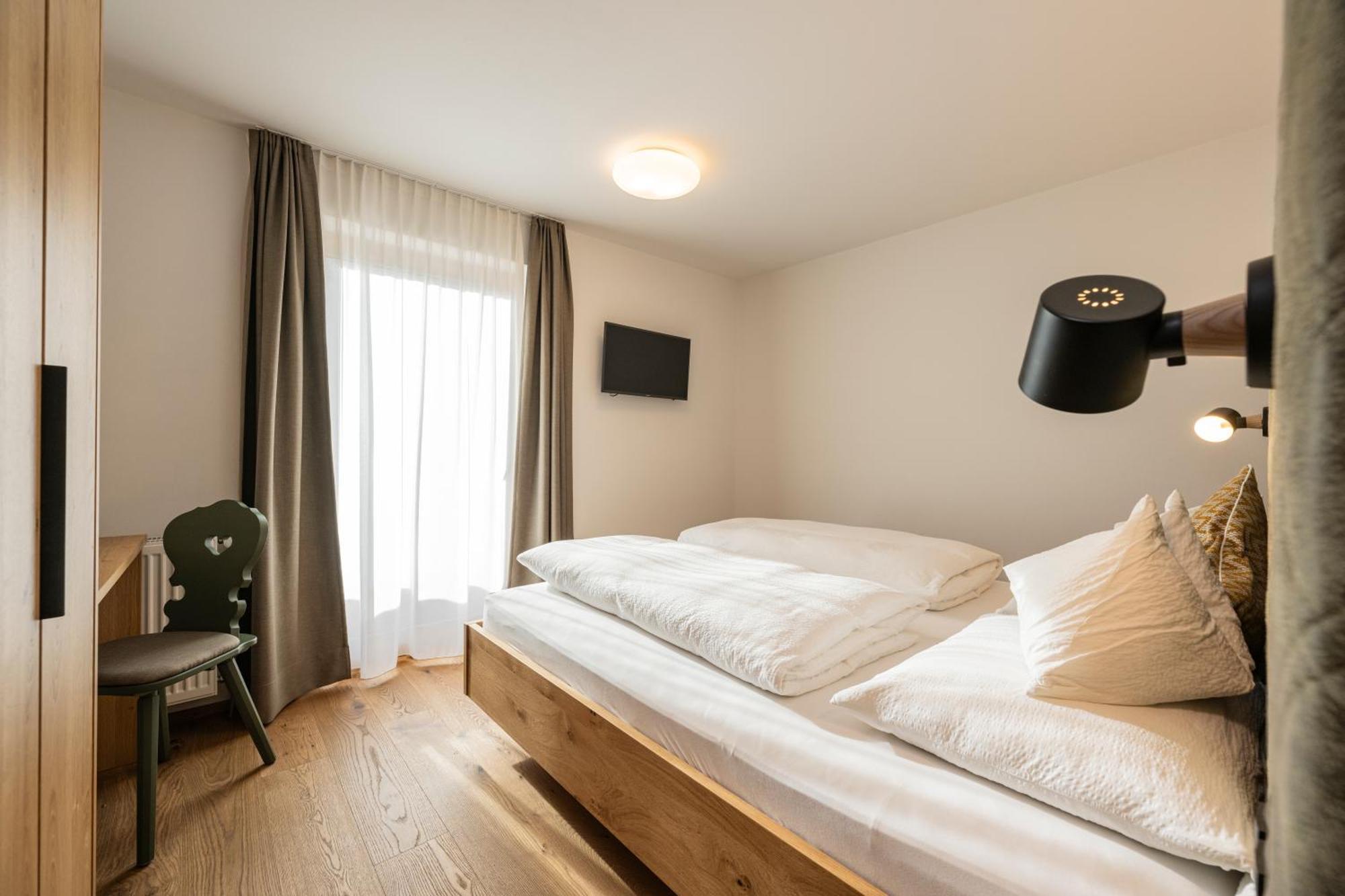 Gasthof Albergo Dolomiten Braies  Exteriér fotografie