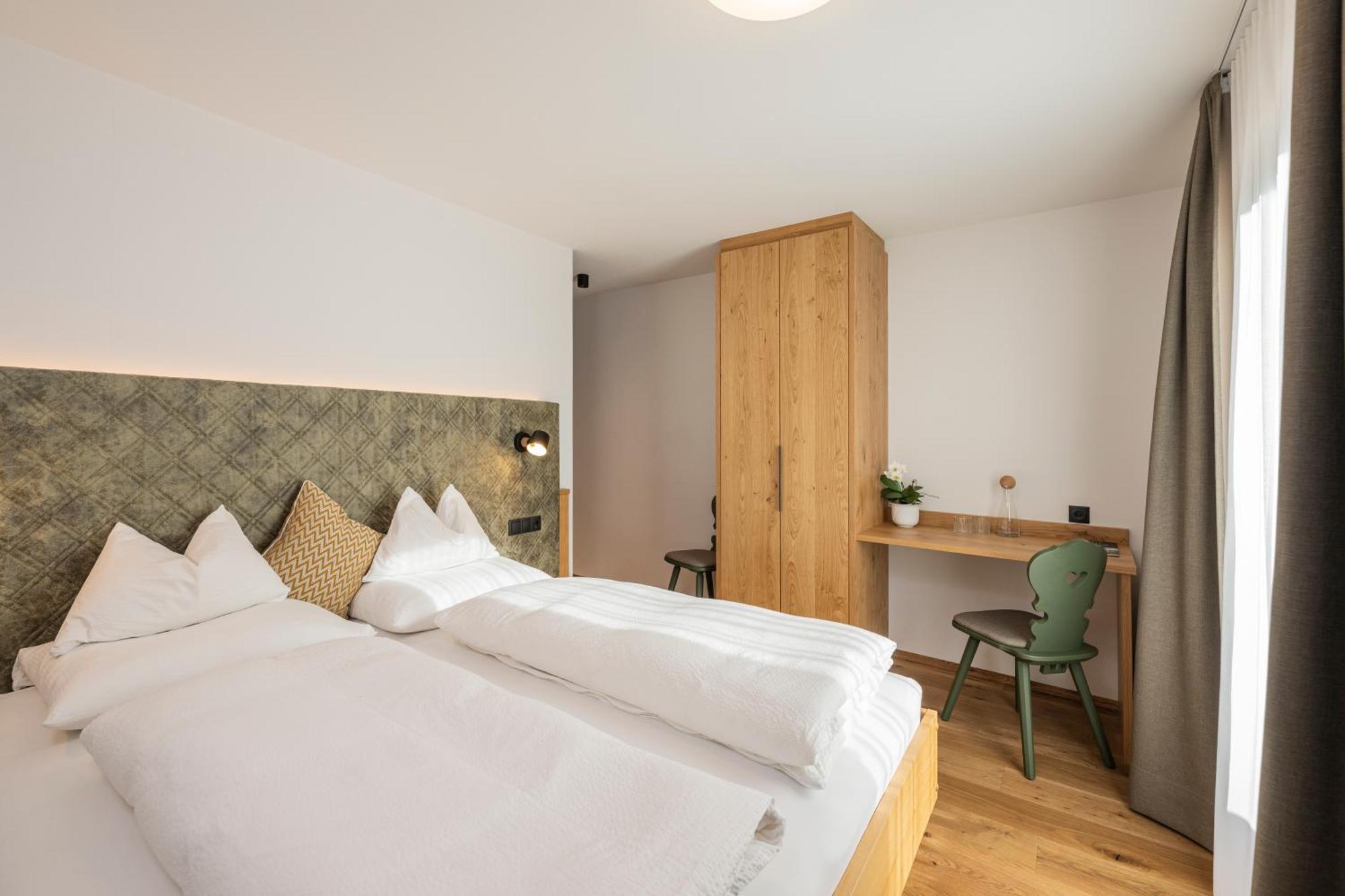 Gasthof Albergo Dolomiten Braies  Exteriér fotografie